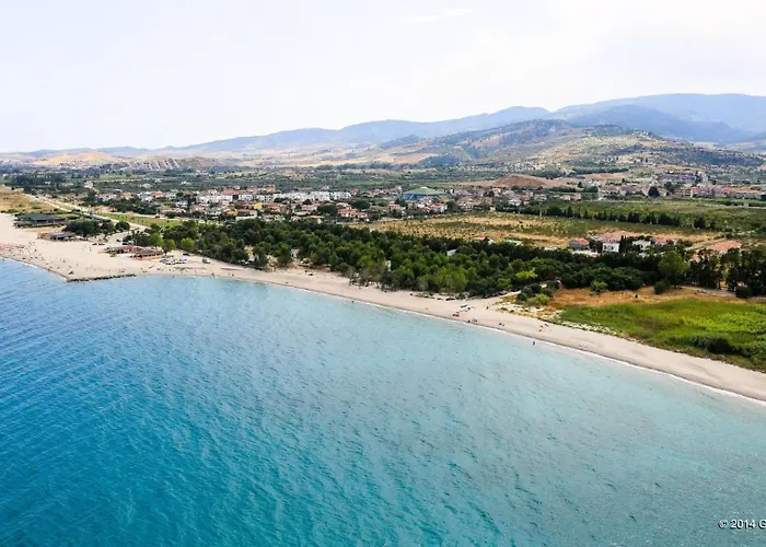 San Rocco Two Bed 5b2 5 *